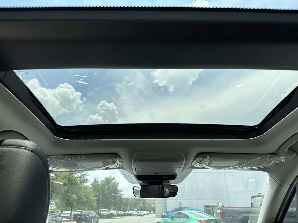 New 2026 Wind Chill Pearl Mazda 2.5 S Preferred AWD image 24