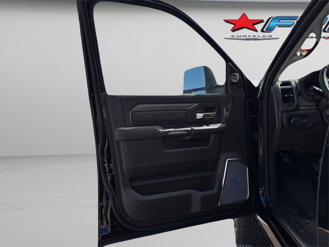 2026 RAM 2500 Limited - Photo 11