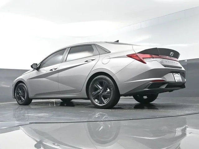 Used 2023 Silver Hyundai SEL image 34