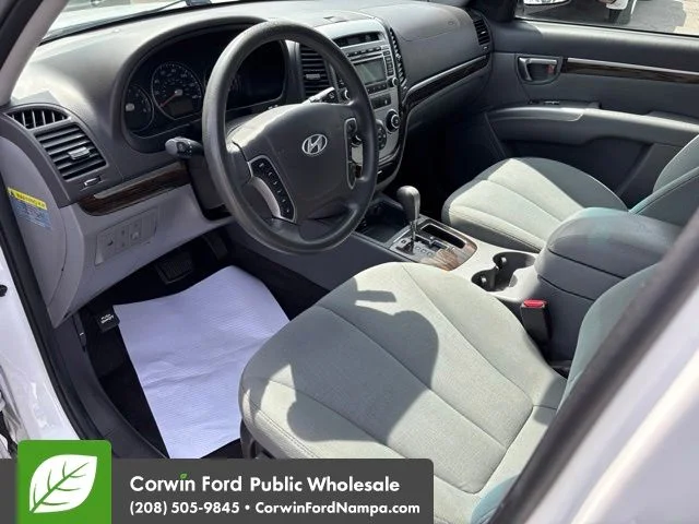 Used 2012 Frost White Pearl Hyundai  image 11