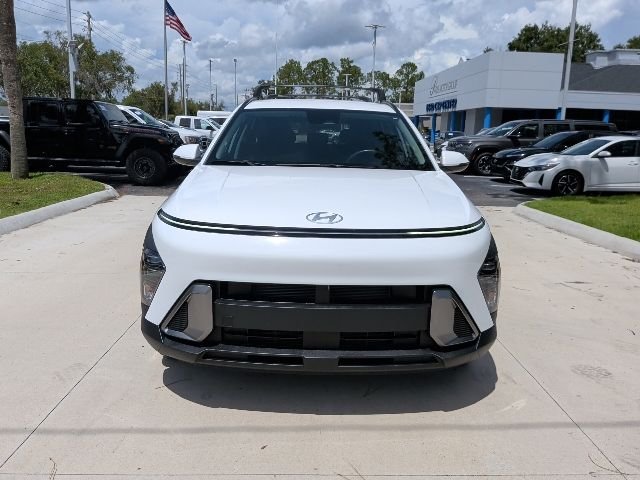 Used 2024 White Hyundai SEL image 16