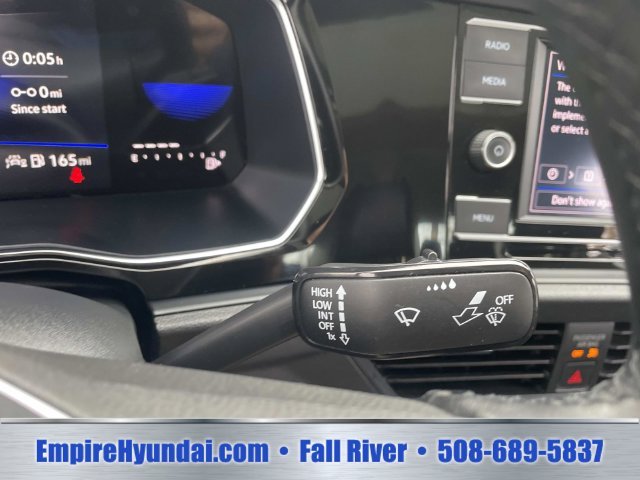 2024 Volkswagen Jetta SE - Photo 35