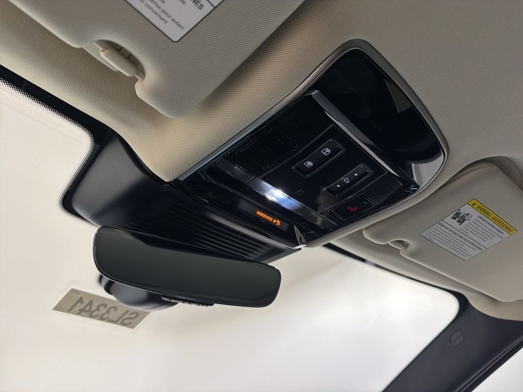 2026 Land Rover Range Rover SE - Photo 18