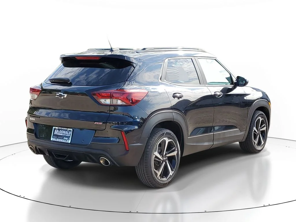 Used 2021 Black Chevrolet RS image 3
