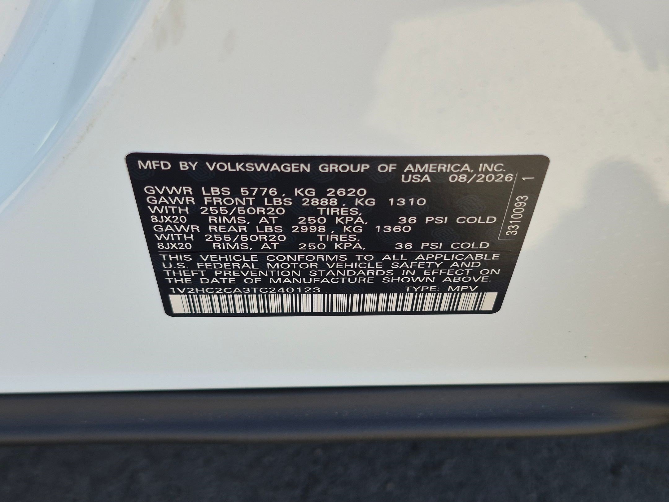 New 2026 Opal White Pearl Volkswagen 2.0T SE w/Technology image 16