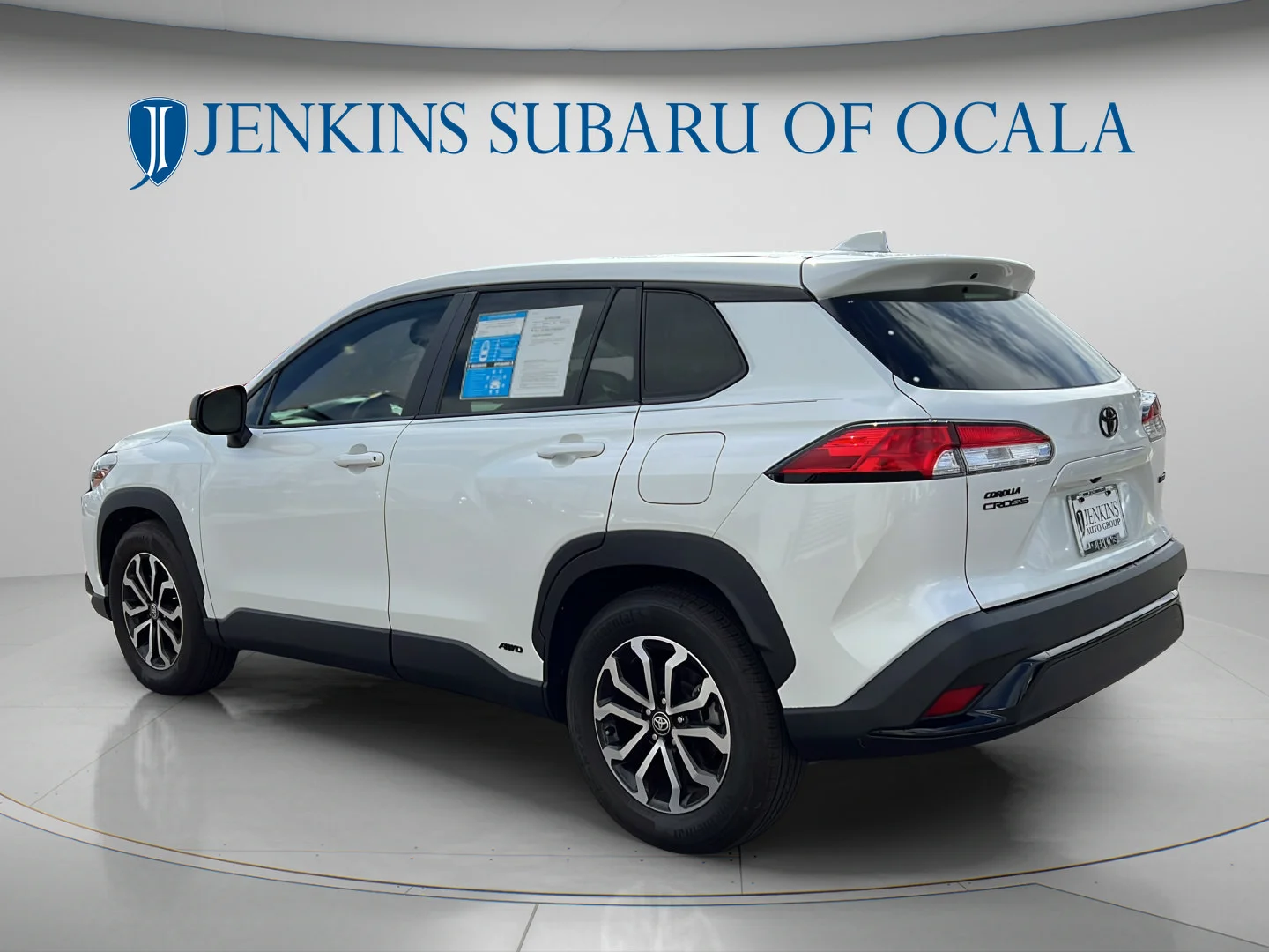 Used 2024 Pearl Toyota Hybrid S image 5