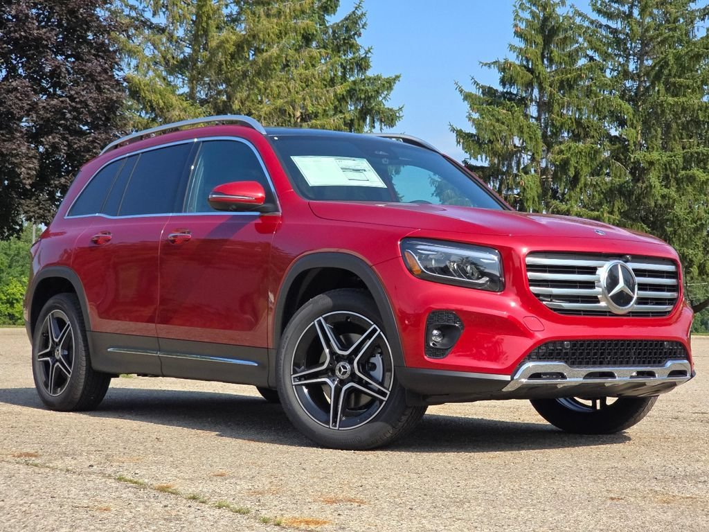 New 2026 MANUFAKTUR Patagonia Red Metallic Mercedes-Benz GLB 250 image 38