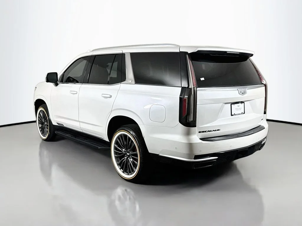 Used 2023 White Cadillac Premium Luxury image 5