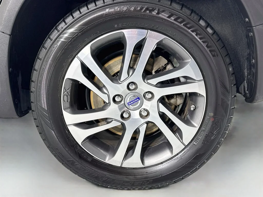 Used 2015 Blue Volvo 3.2 Premier image 31