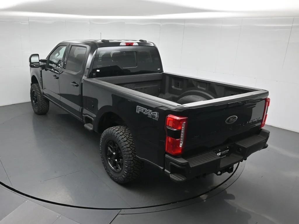 New 2026 Agate Black Metallic Ford Lariat image 41