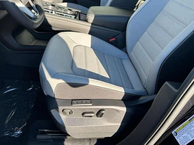 New 2026 Deep Black Pearl Volkswagen 2.0T SEL R-Line Black image 26