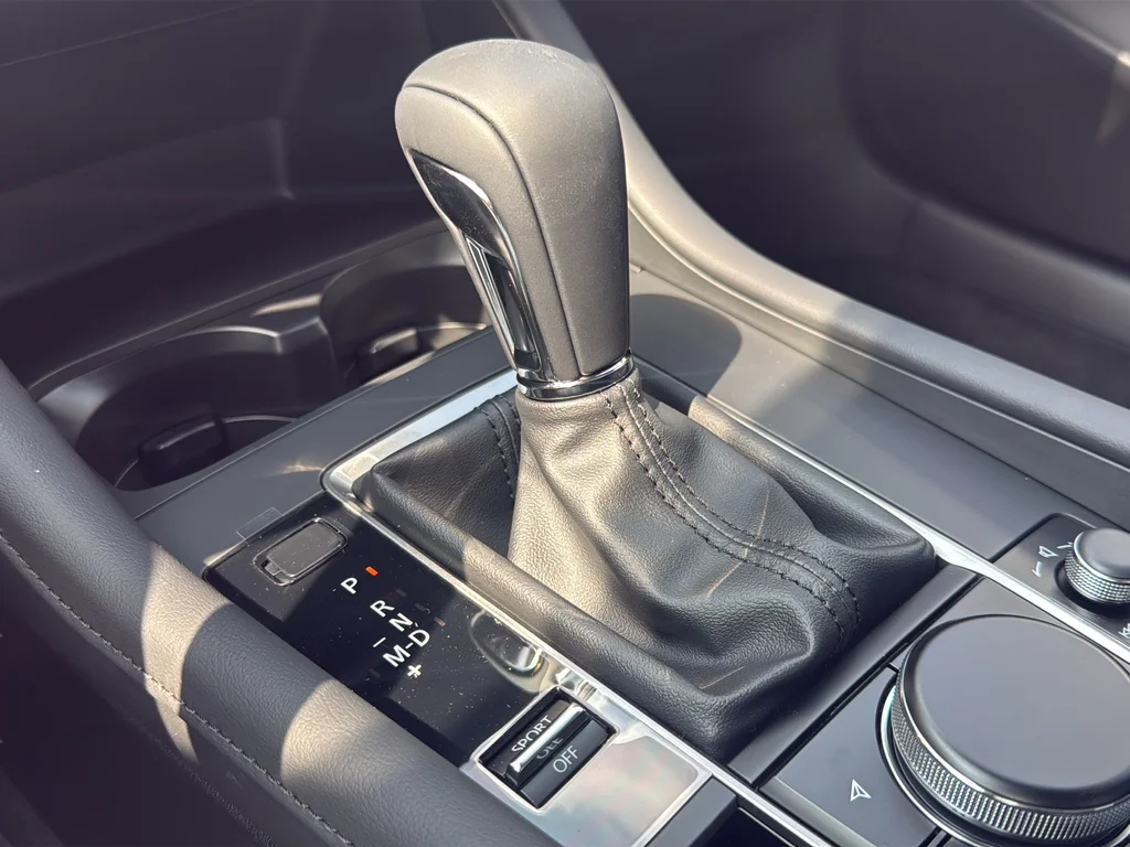 New 2026 White Mazda 2.5 S Select Sport image 24