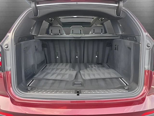 Used 2022 Red BMW xDrive30i image 20