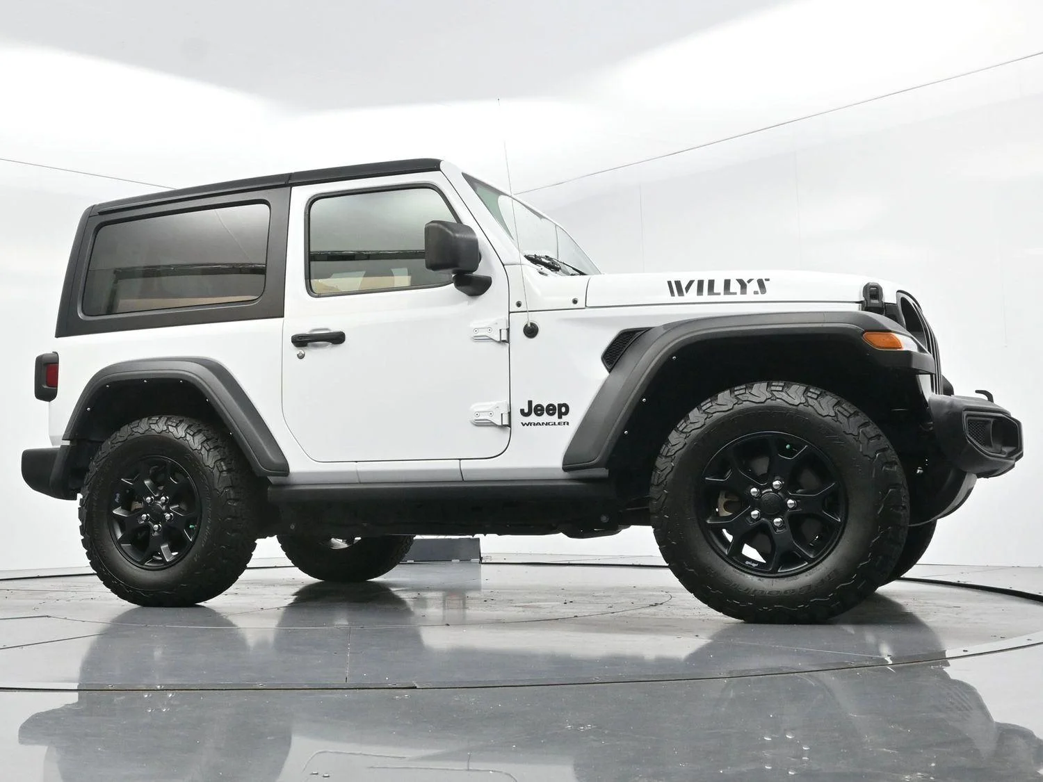 Used 2022 Bright White Clearcoat Jeep Willys image 41
