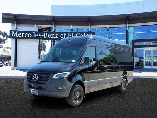 New 2026 Black Mercedes-Benz Passenger 170 WB image 1