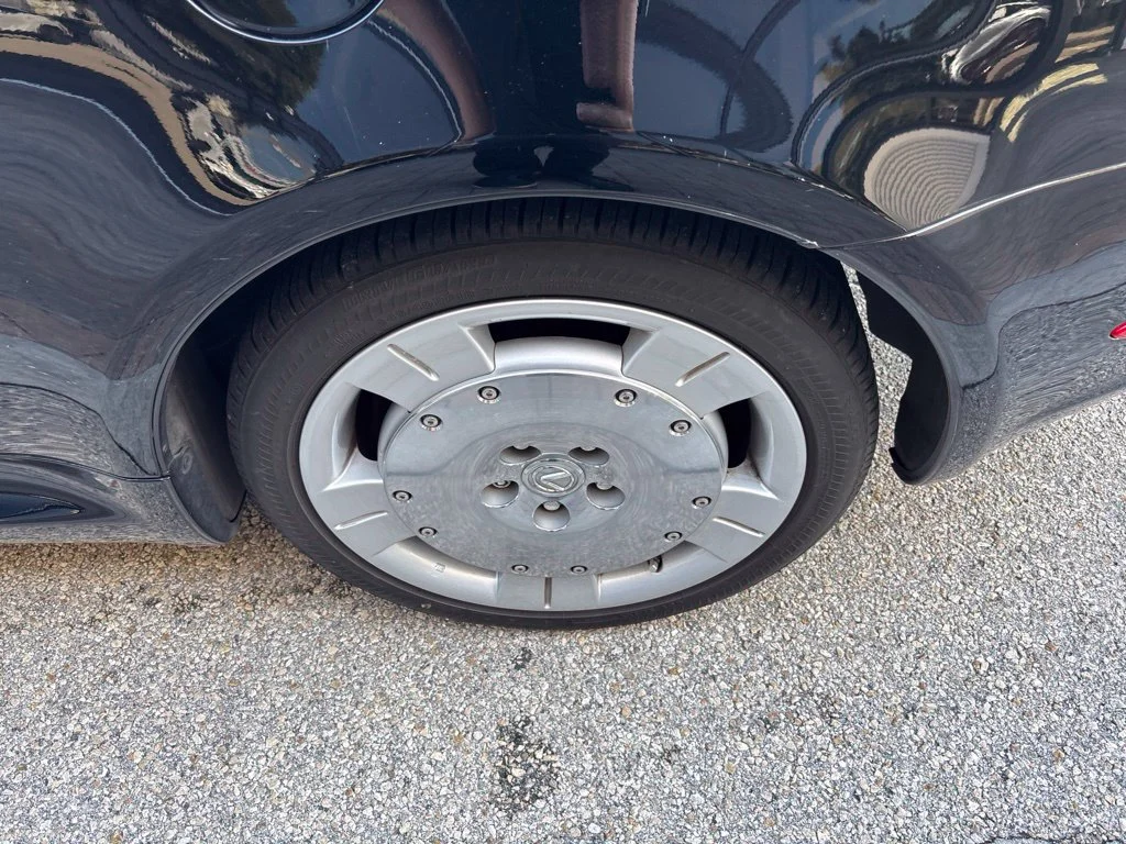 Used 2005  Lexus 430 image 19