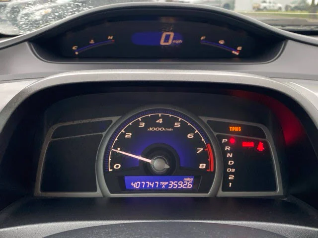 Used 2010  Honda LX-S image 15