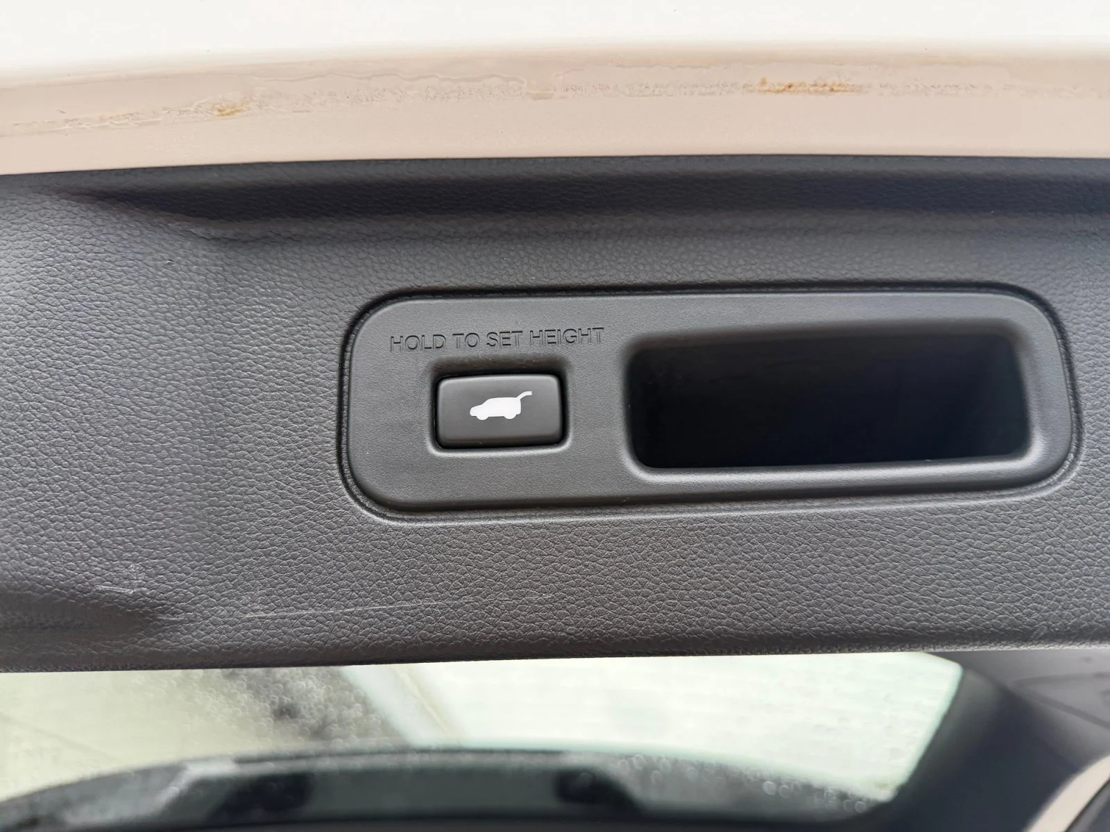 Certified Used 2024 White Honda Touring image 40