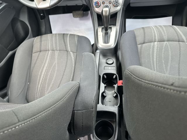 Used 2016 Green Chevrolet LT image 23