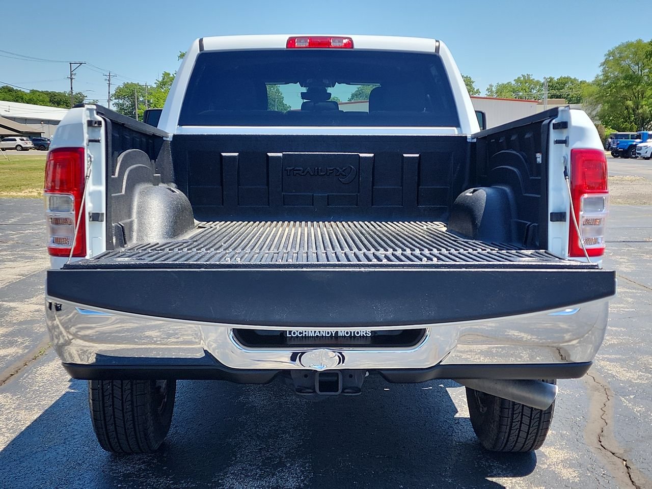 Used 2023 White Ram Big Horn image 22