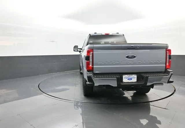 Used 2026 Gray Metallic Ford Lariat image 6