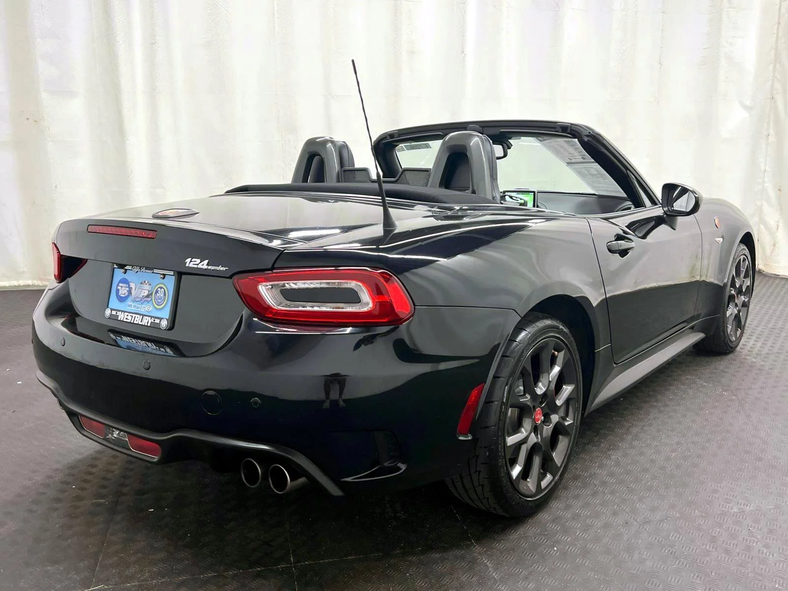 2017 FIAT 124 Spider Abarth - Photo 14