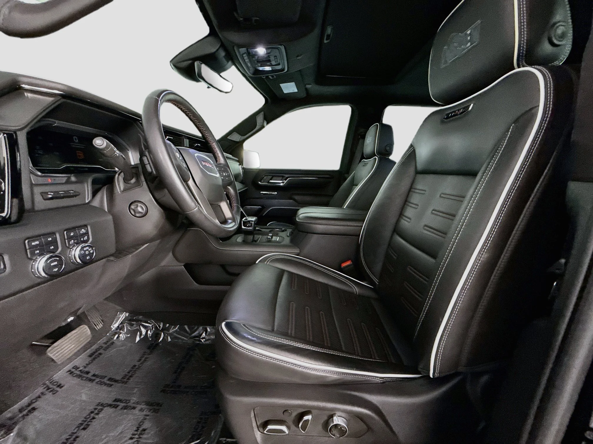 Used 2024 Onyx Black GMC AT4X image 23