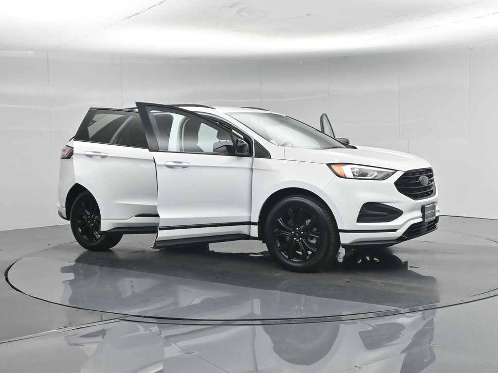 Certified Used 2022 White Ford SE image 34