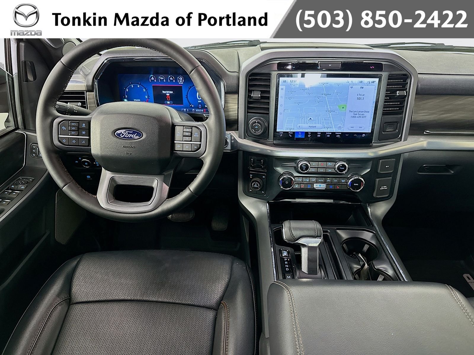 Used 2025 Oxford White Ford Lariat image 23
