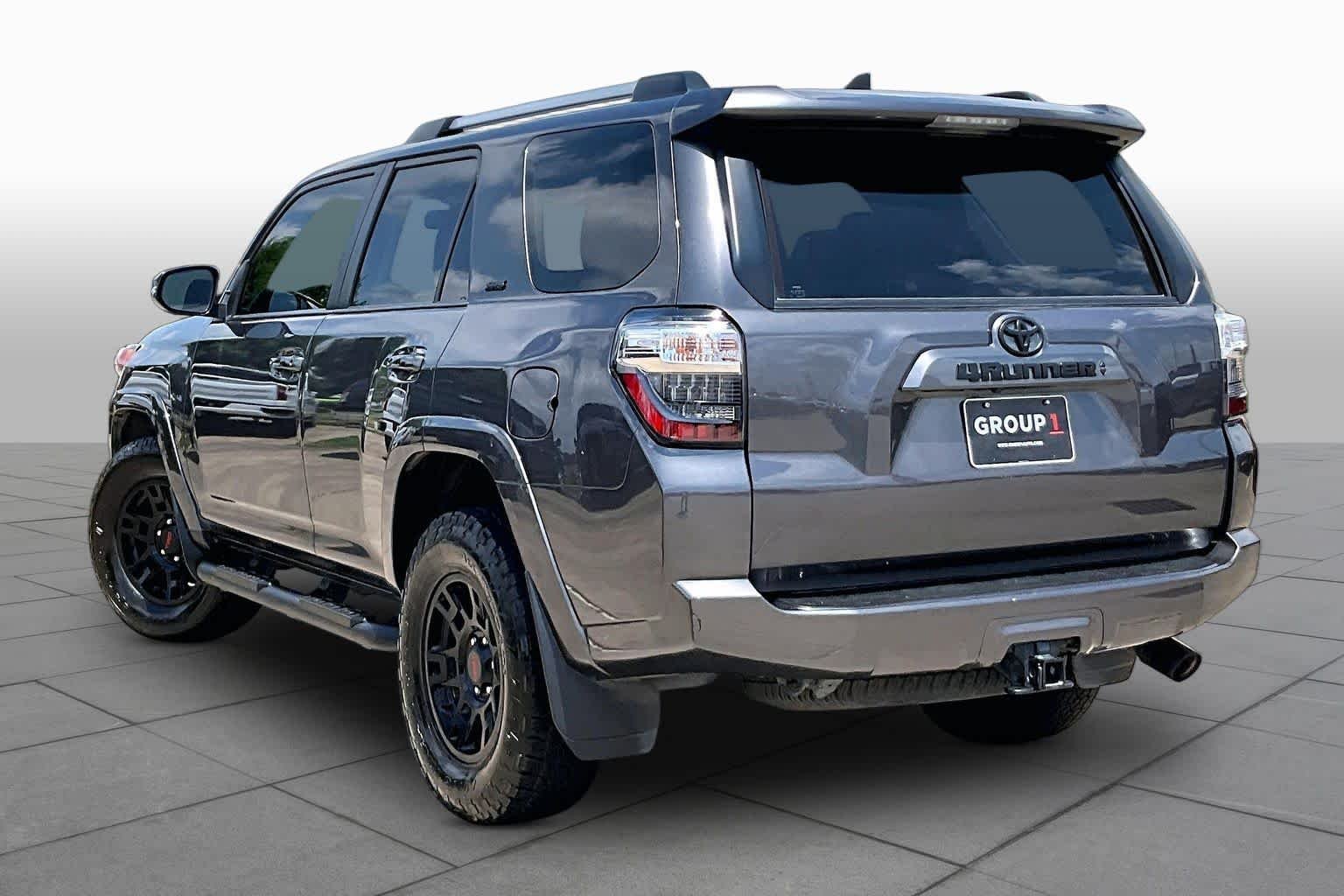 Used 2023 Magnetic Gray Metallic Toyota SR5 Premium image 12