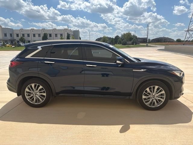Used 2024 Blue INFINITI LUXE image 4
