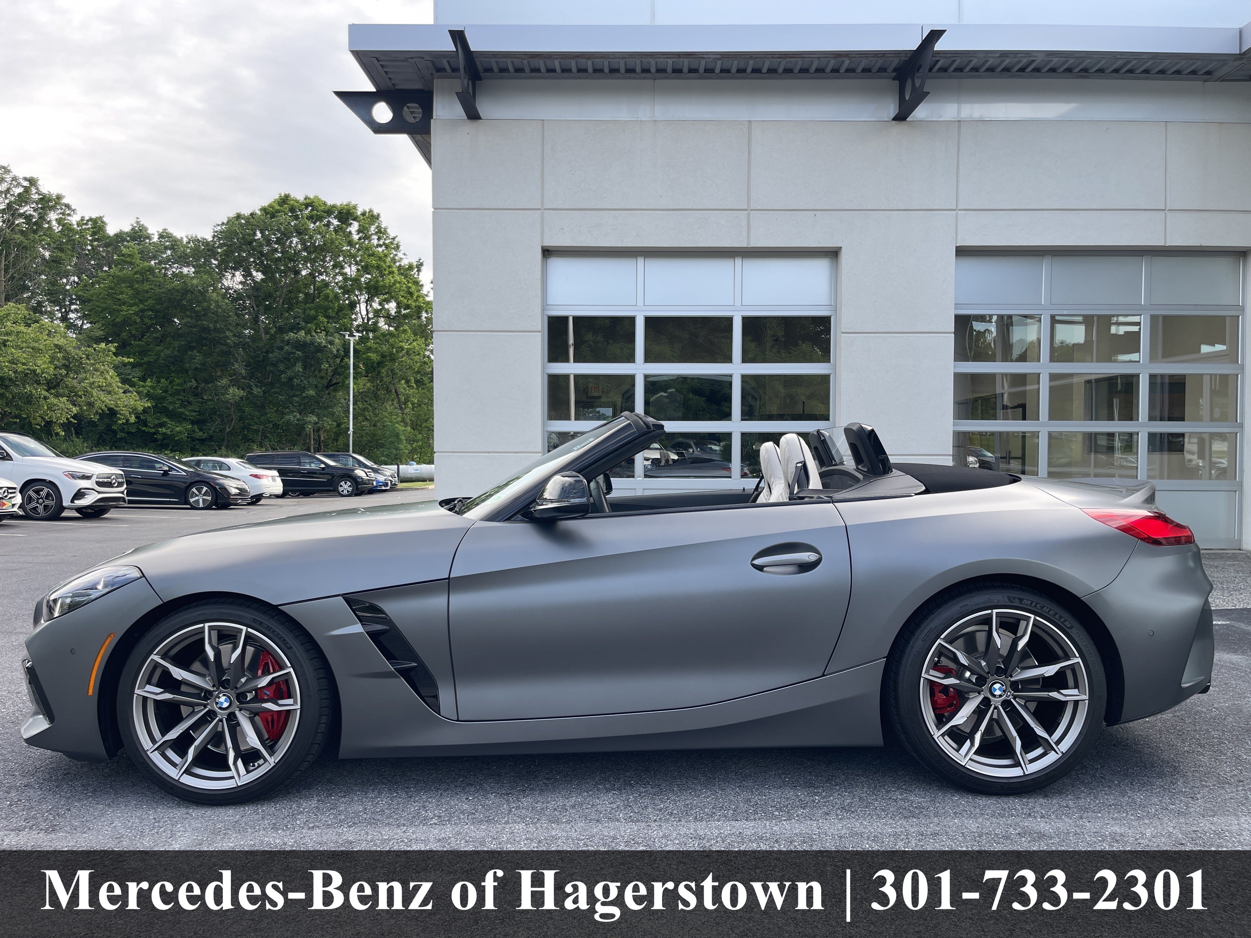 Used 2024 Frozen Grey II Metallic BMW M40i Roadster image 34