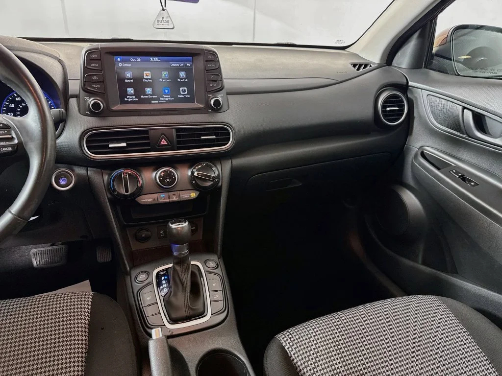 Used 2019 Red Hyundai SEL image 28