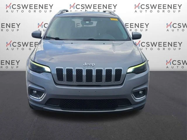 Used 2019 Silver Jeep Limited image 8
