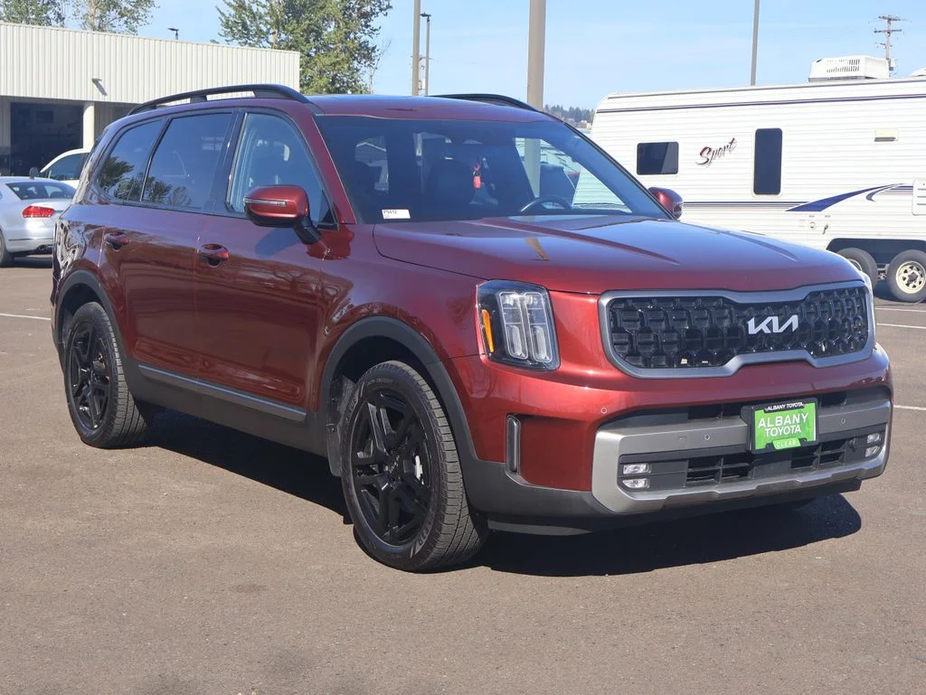 Used 2023 Red Kia SX-Prestige X-Line image 9
