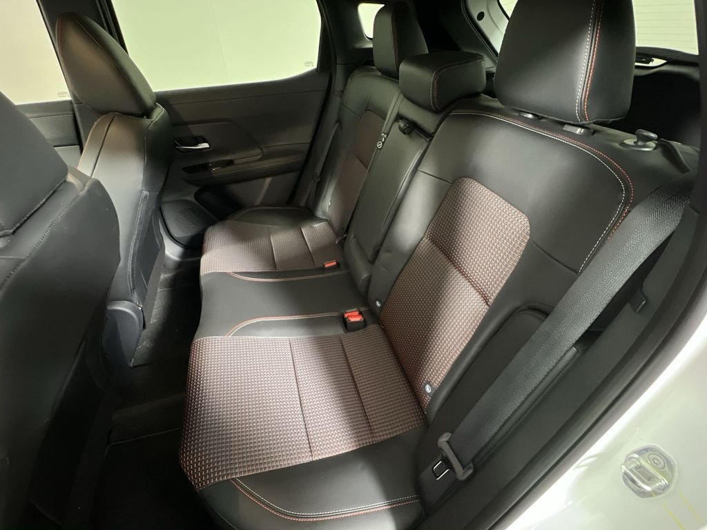 2025 Nissan Kicks SR AWD - Photo 24