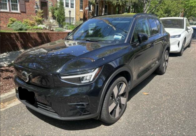 2023 Volvo XC40 P8 Recharge Plus AWD's photo