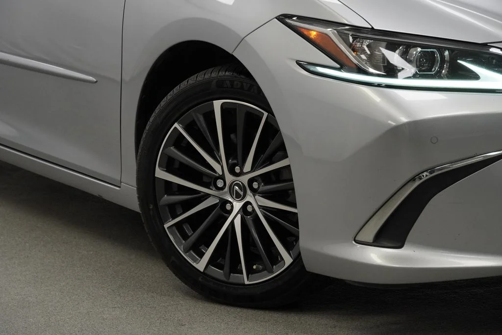 2023 Lexus ES 350 Luxury - Photo 32