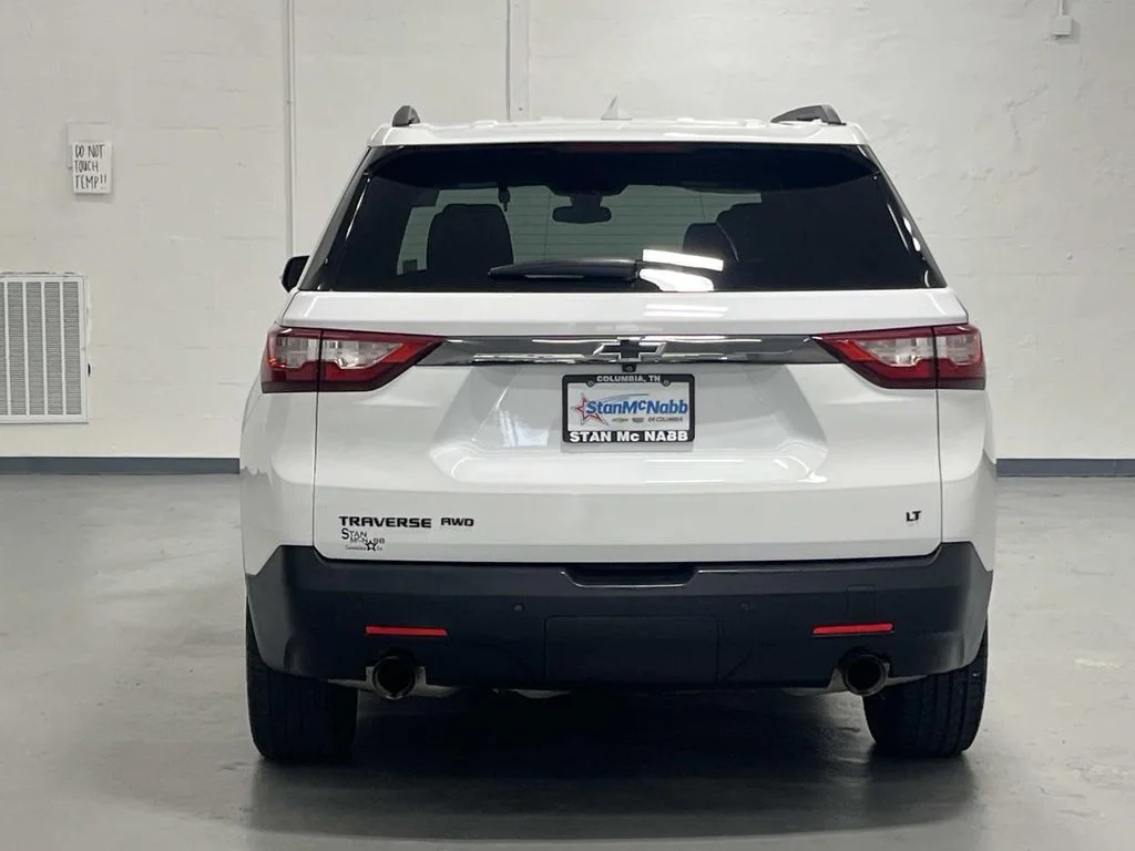 Used 2020 SUMMIT WHITE Chevrolet LT Cloth image 7