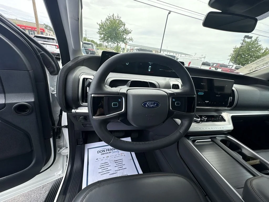 Used 2025 White Ford Active image 11