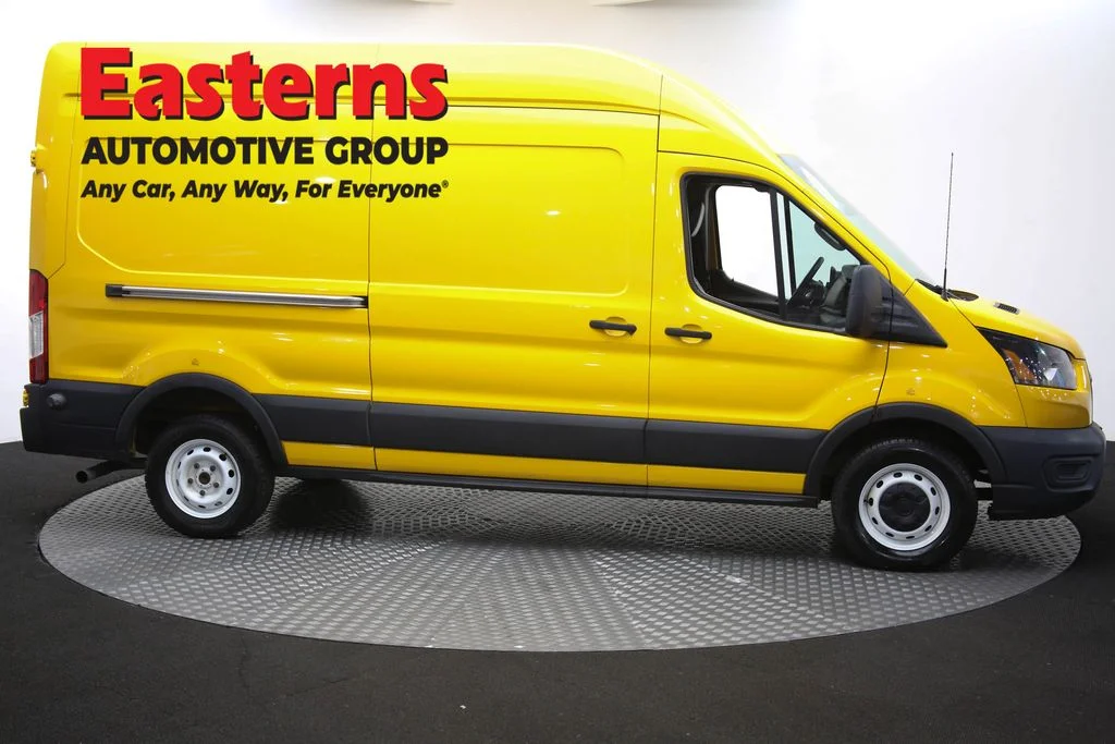 Used 2020 Yellow Ford Base image 44