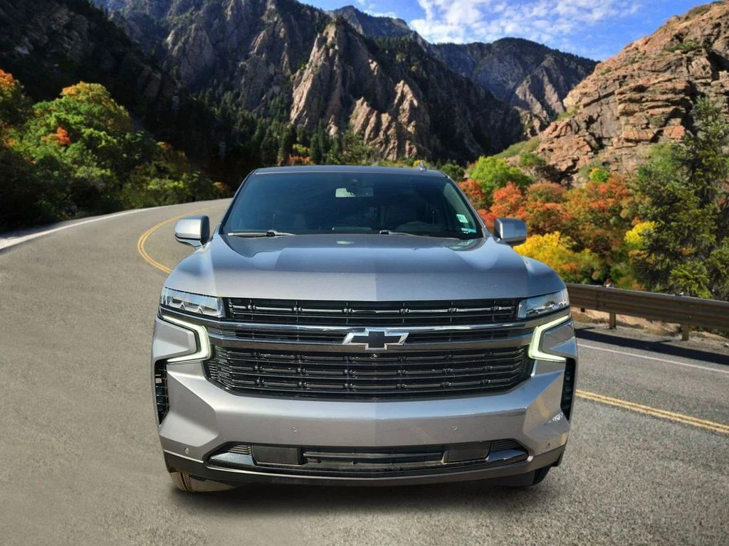 Used 2021 Gray Chevrolet RST image 6