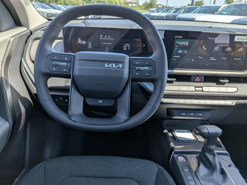 New 2027 Pale Gray Kia S image 11
