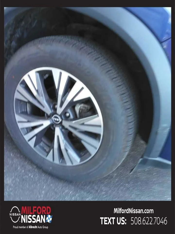 Used 2023 Blue Nissan SV image 6