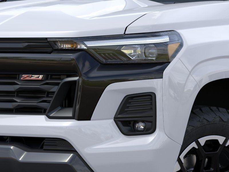 New 2026 Summit White Chevrolet Z71 image 10