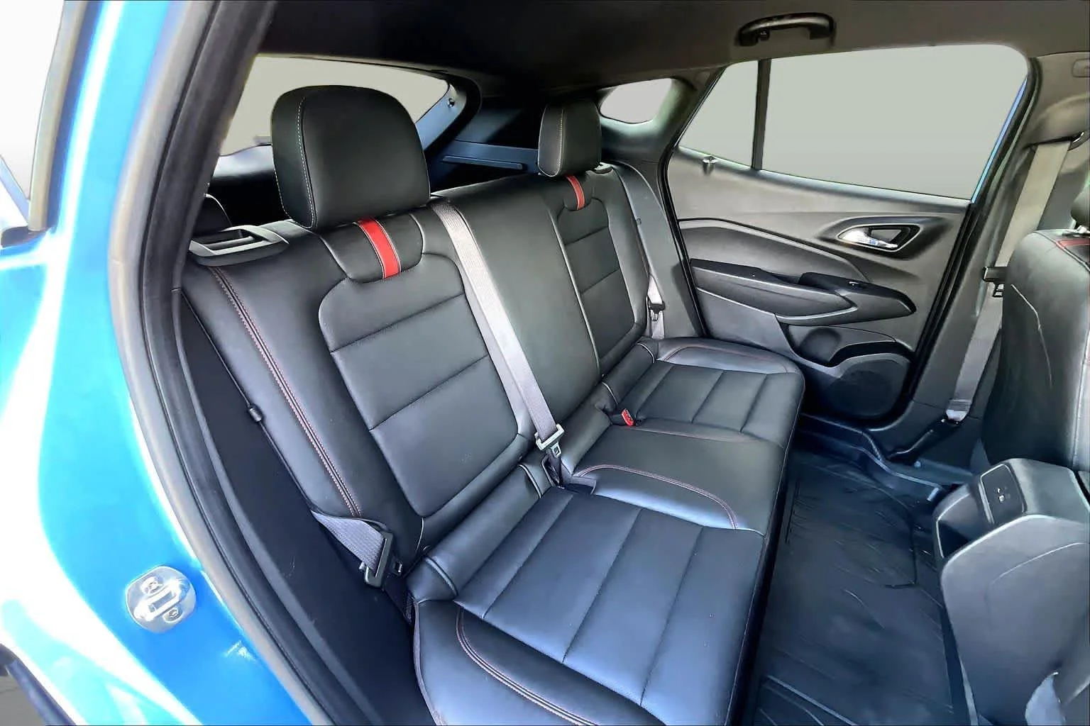 Used 2024 Fountain Blue Chevrolet 2RS image 20