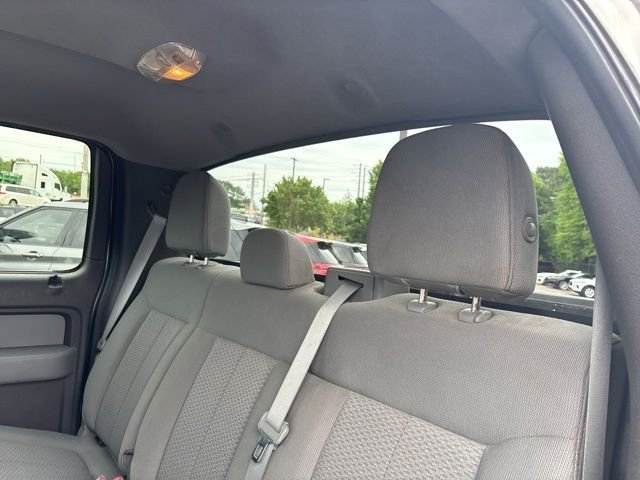 Used 2013 Oxford White Ford XLT image 27