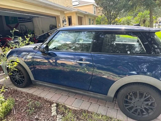 Used 2015 Blue MINI Base image 3