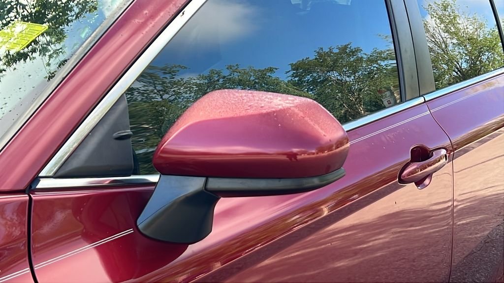 Used 2018 Red Toyota SE image 26