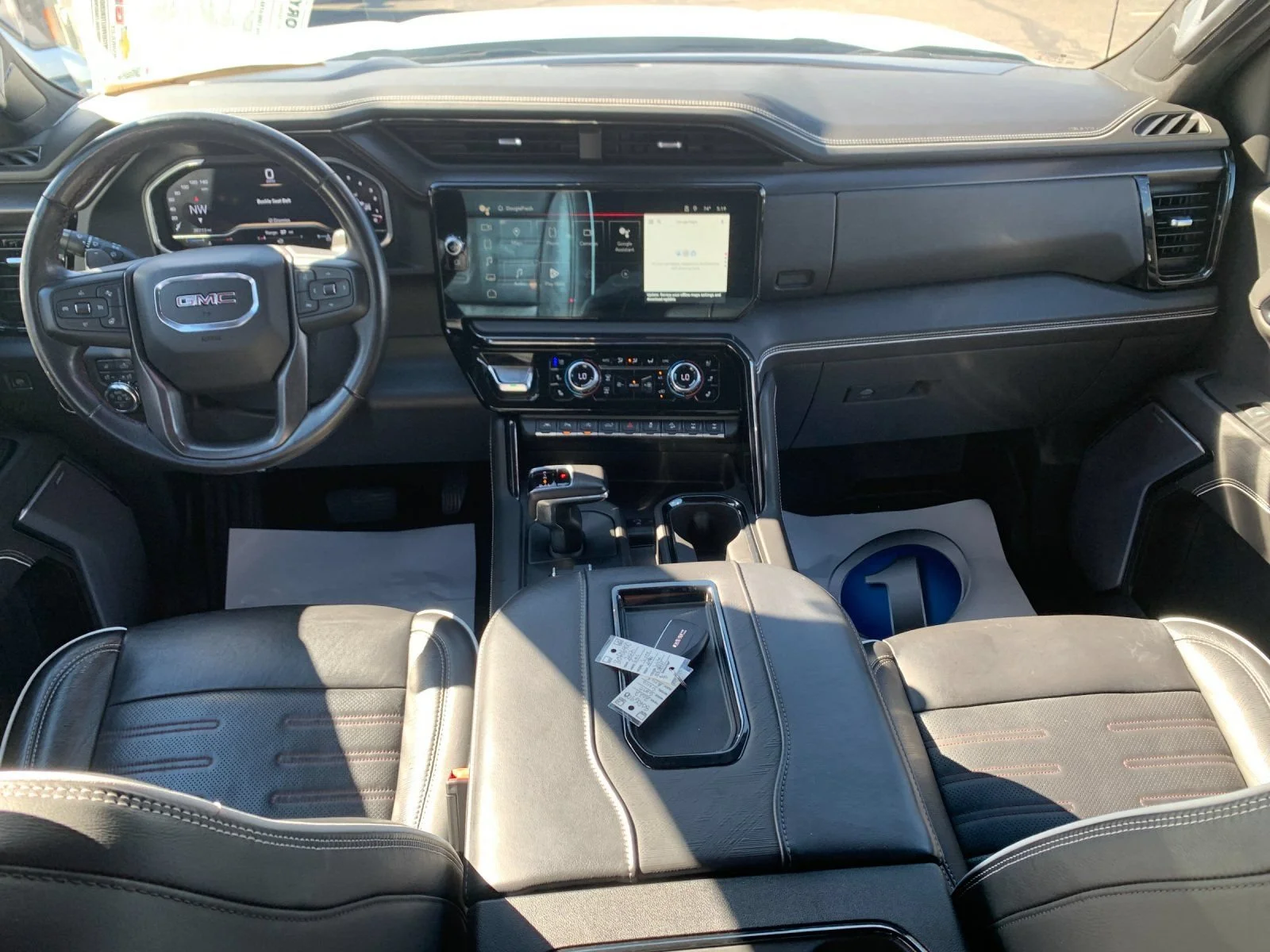 Used 2022 Summit White GMC AT4X image 15